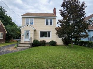 175 Searlwyn Rd, Syracuse, NY 13205