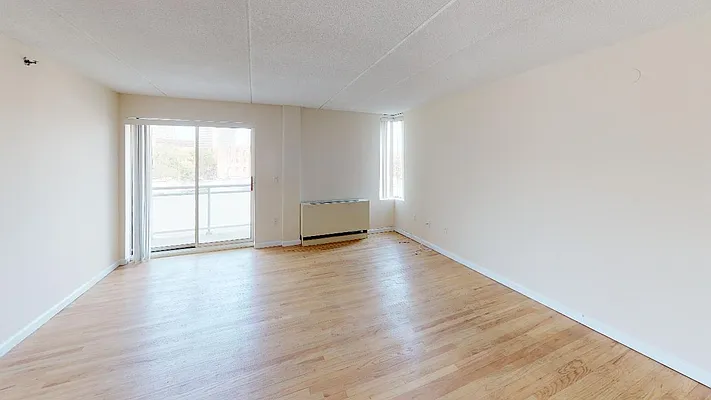 Rented by Metro Garden Realty NYC | media 18