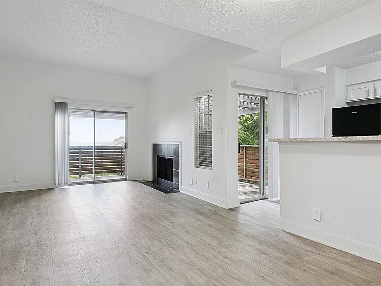 Refreshed Living Space w/ Fireplace