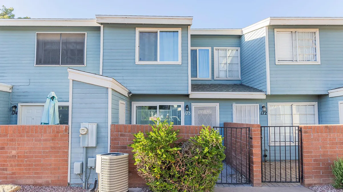 Building Photo - 2301 E University Dr #173