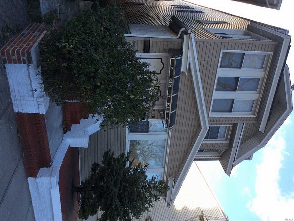 2nd image of 9118 Woodhaven Blvd