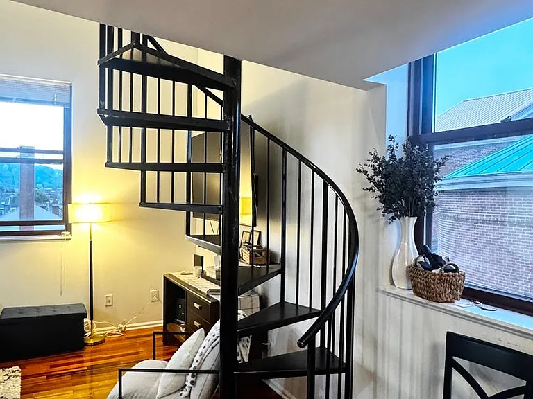 130 S 22nd St #3F — Photo 7