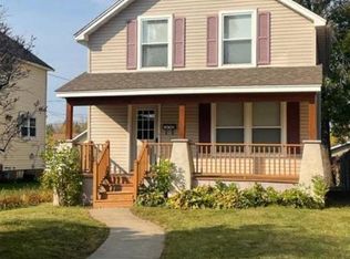 1407 16th Ave E, Hibbing, MN 55746