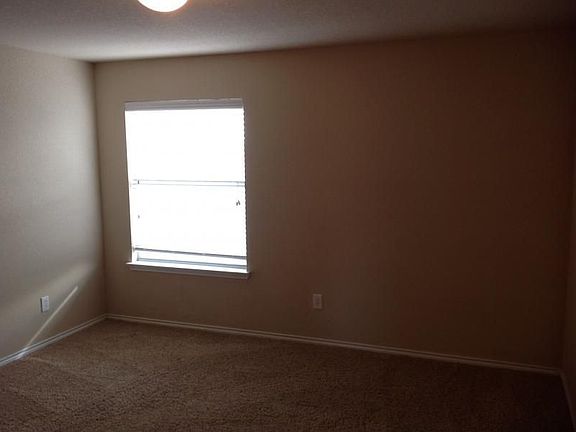 4th image of 9839 Discovery Dr