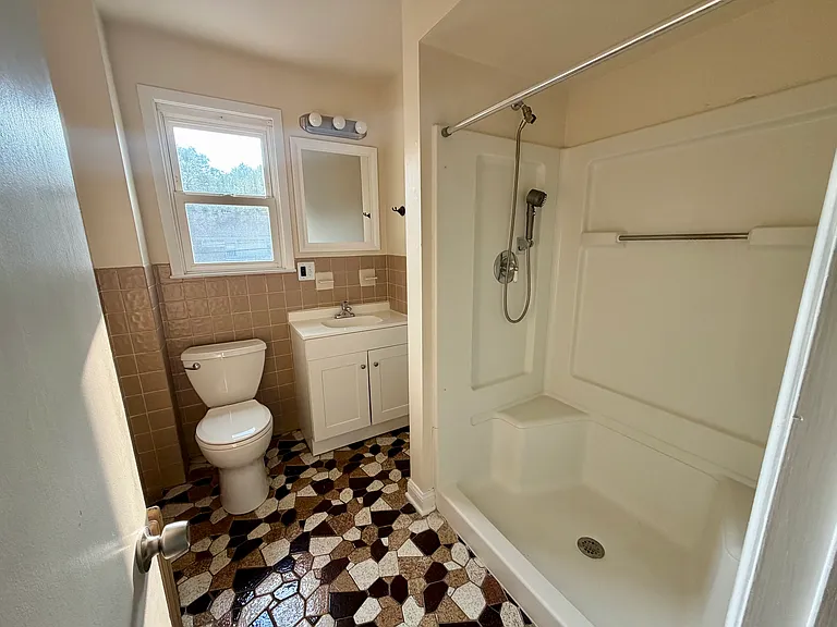 30 Crater Ave #2 — Photo 11