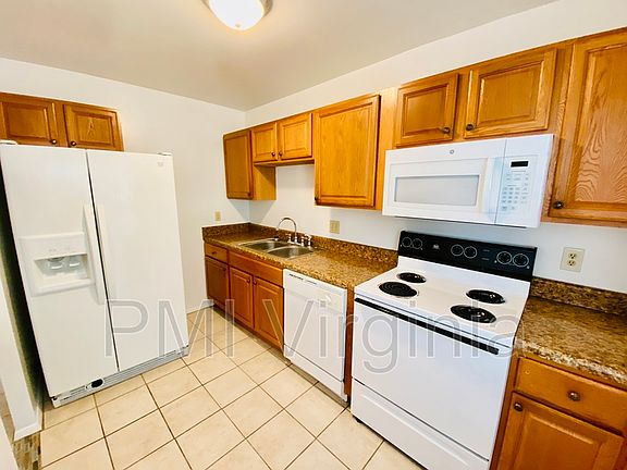 4th image of 1608 Darren Cir
