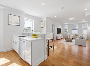 406 Columbia St APT 1, Cambridge, MA 02141