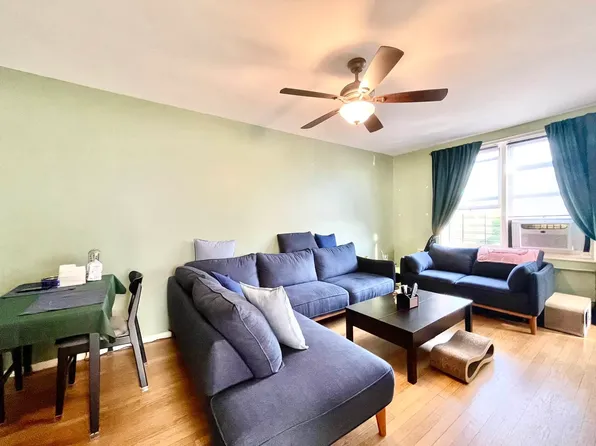 6345 Saunders St APT 4C, Queens, NY 11374
