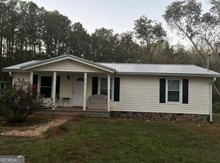 992 Earl North Rd, Newnan, GA 30263