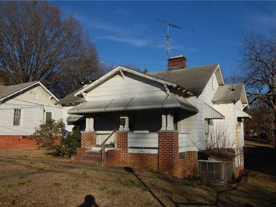 2231 Marble St, Winston Salem, NC, 27107