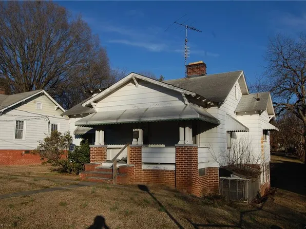 2231 Marble St, Winston Salem, NC 27107