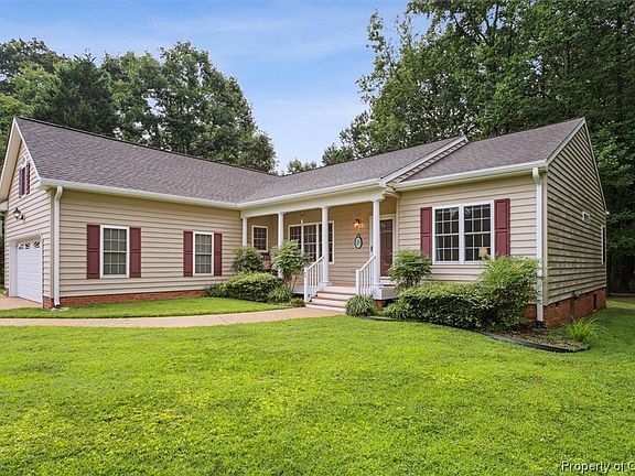 3rd image of 88 Market Street Ct