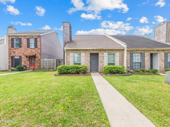 107 Williamsburg Cir APT E, Lafayette, LA 70508
