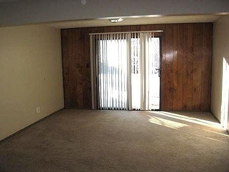 4th image of 1805 Stover St