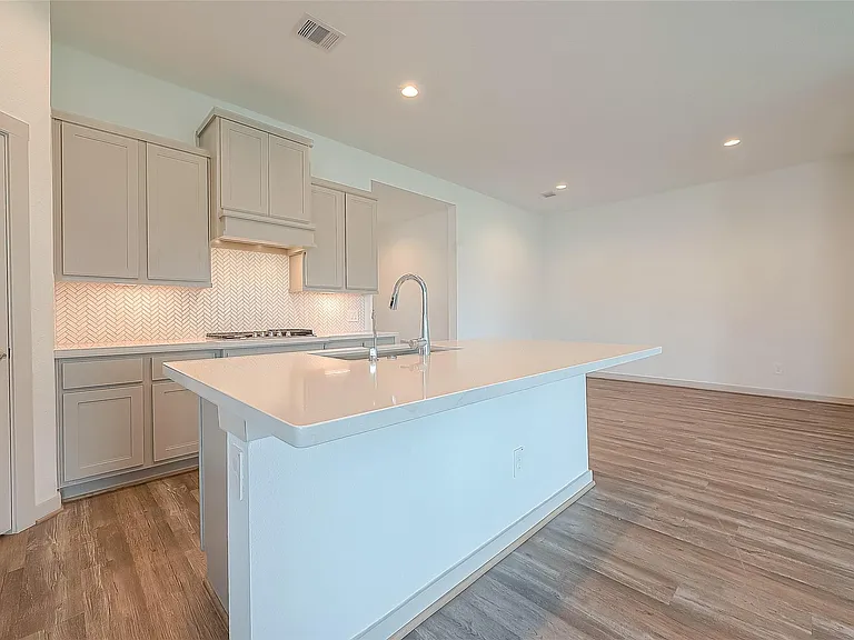 29326 Red Rocks Park Dr — Photo 17
