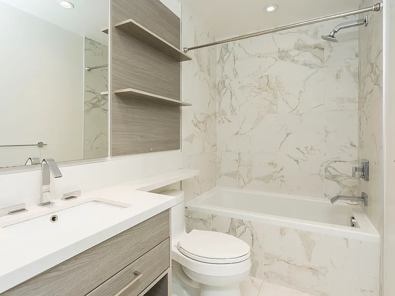 1628 W 4th Ave #213 — Photo 20