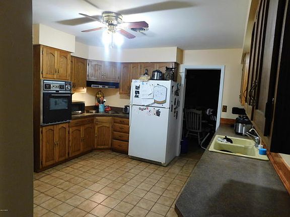 5th image of 905 Cedar Bluff Ln