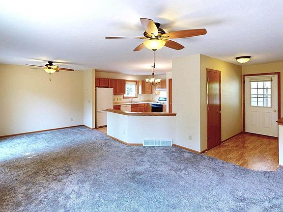 4th image of 280 Crestview Ln