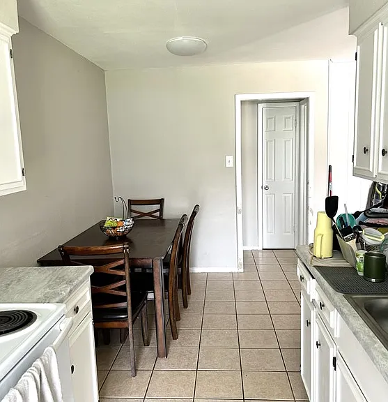 1608 Cimmarron St #B — Photo 3