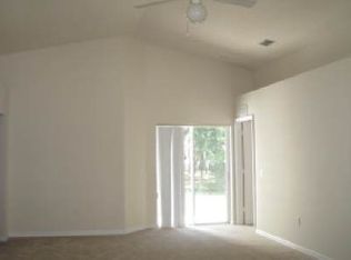 201 NE 9th St, Fort Meade, FL 33841