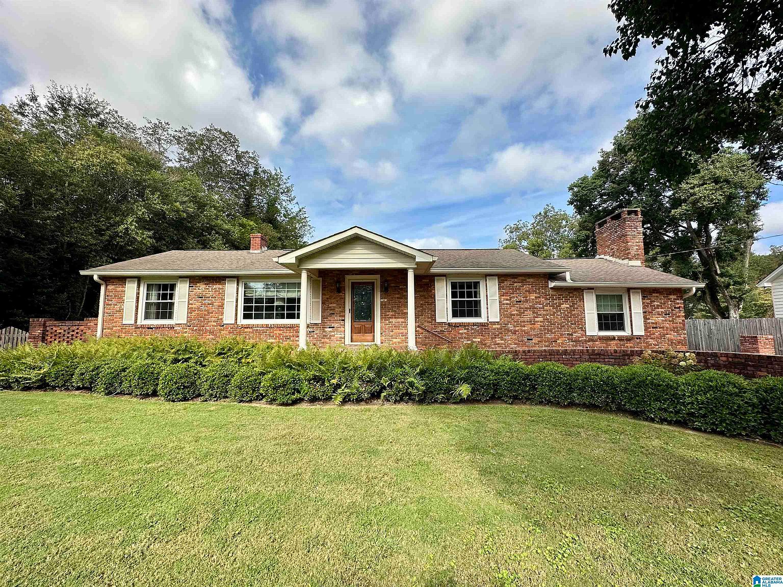 2245 Talladega Hwy, Sylacauga, AL 35150 MLS 21366539 Zillow