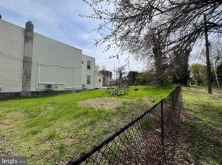 616 & 618 Penn St, Chester, PA 19013