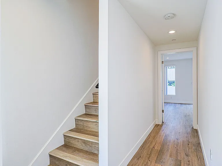 5934 Lemp Ave — Photo 6