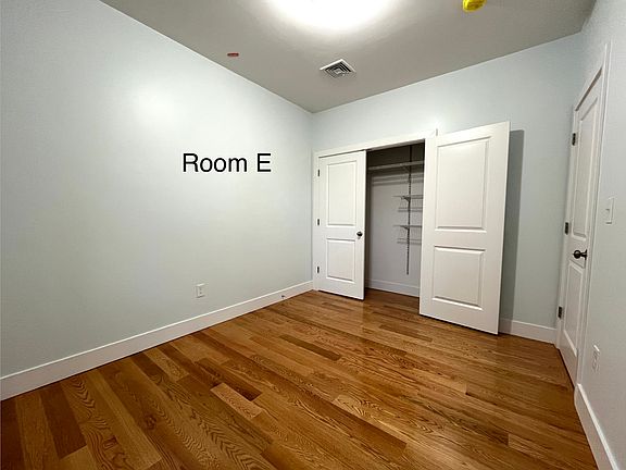 3rd image of 7 Carson St #1