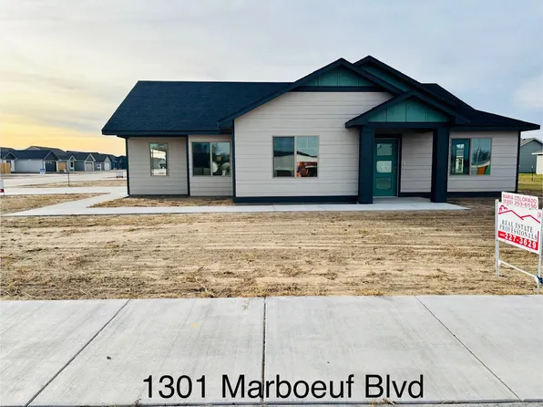 1301 Marboeuf Blvd, Dodge City, KS 67801