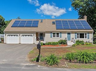 11 Arbor St, Merrimack, NH 03054