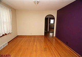 5th image of 6600 Lindenwood Ave