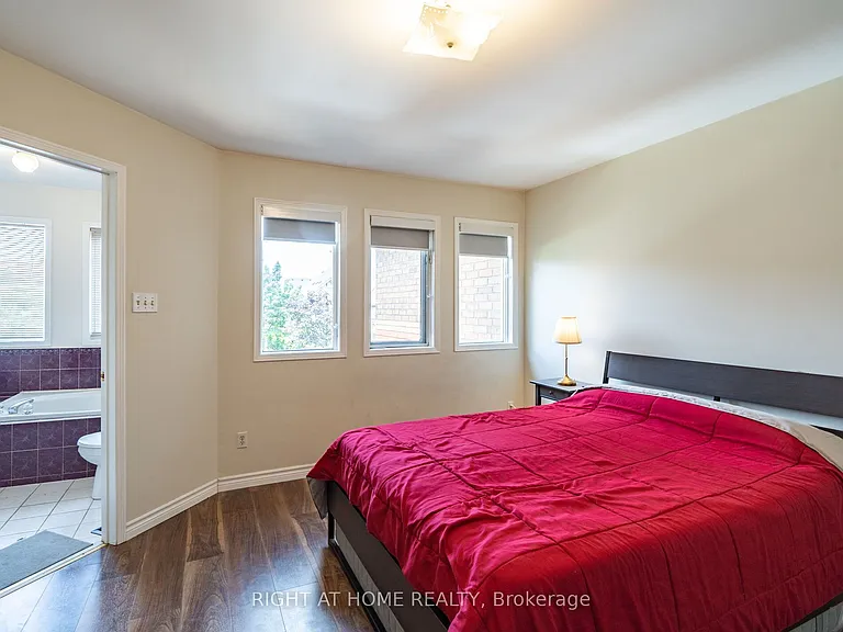 3974 Discovery Ct — Photo 41