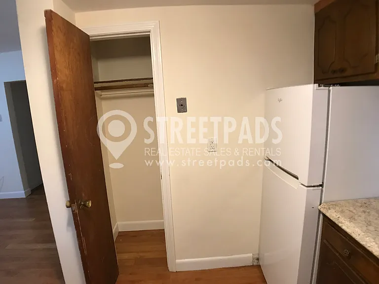 45 Chester St #B2 — Photo 5
