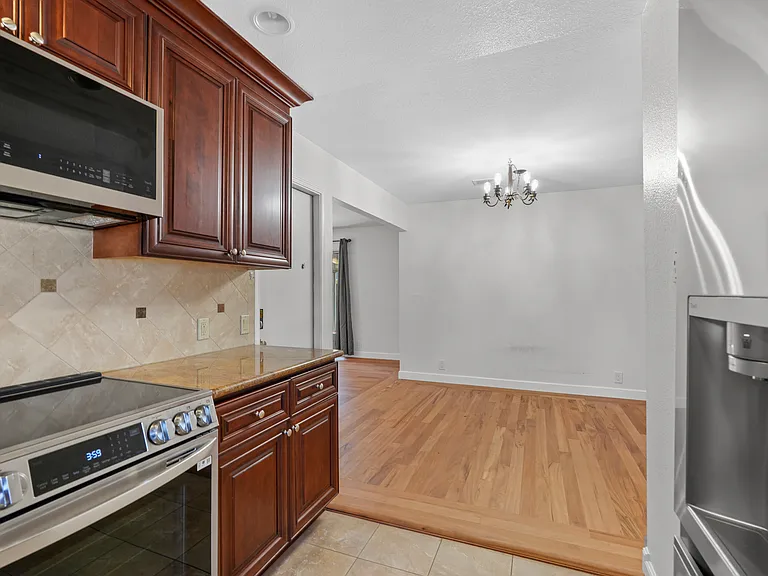 2387 Ralston Ct — Photo 5