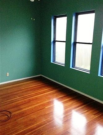 4th image of 2215 Woodrow Dr
