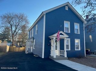 33 Fulton St, Glens Falls, NY 12801