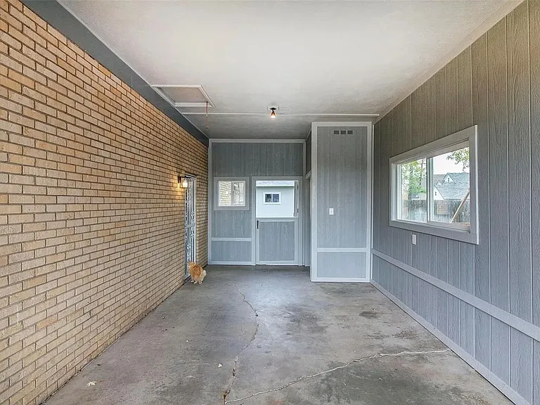 7201 W Ellsworth Ave — Photo 31