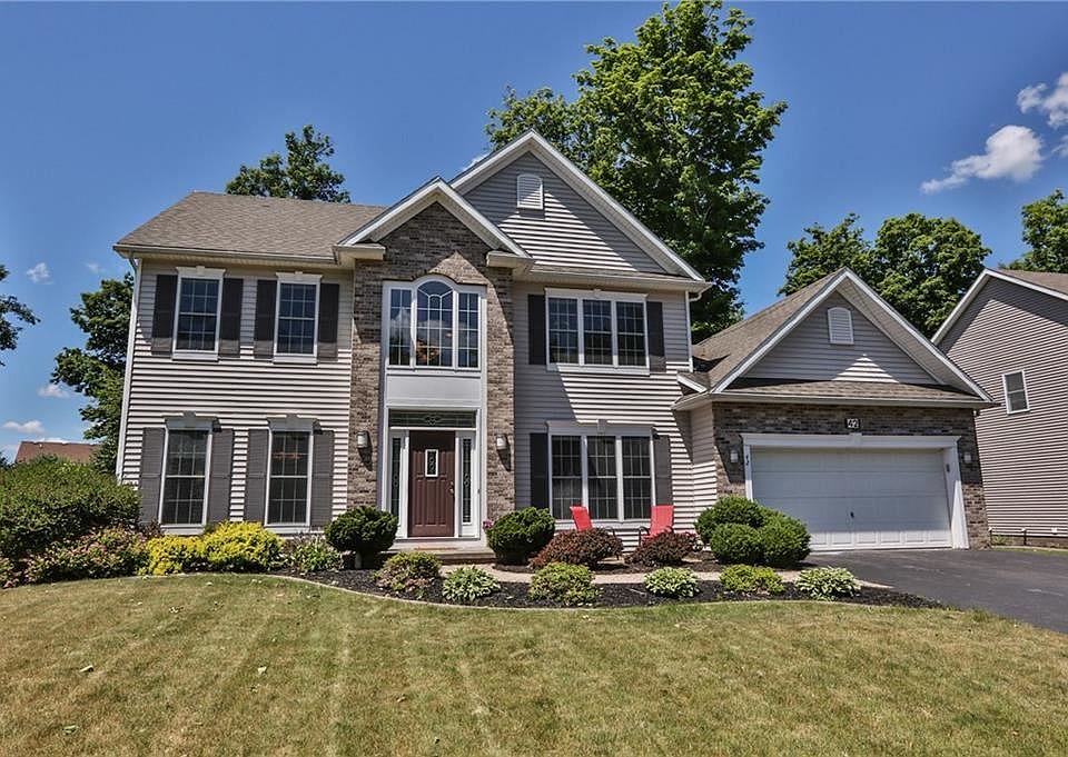1st image of 42 W Ham Cir