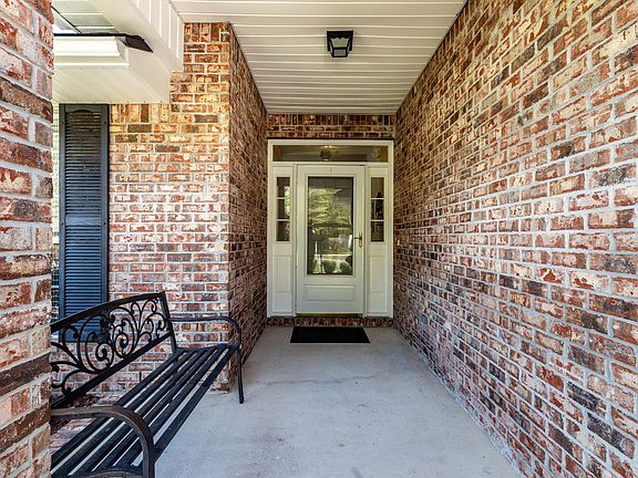 2nd image of 1557 Backwater Dr