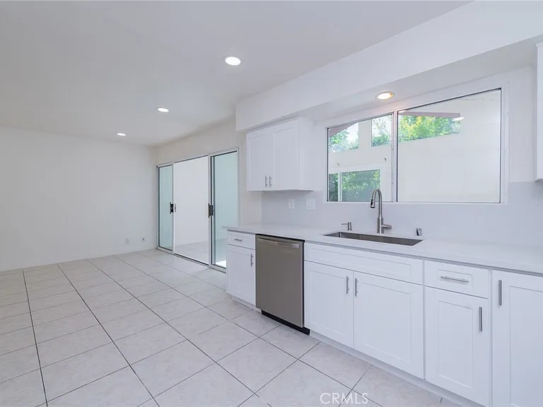 15 Butler St — Photo 14