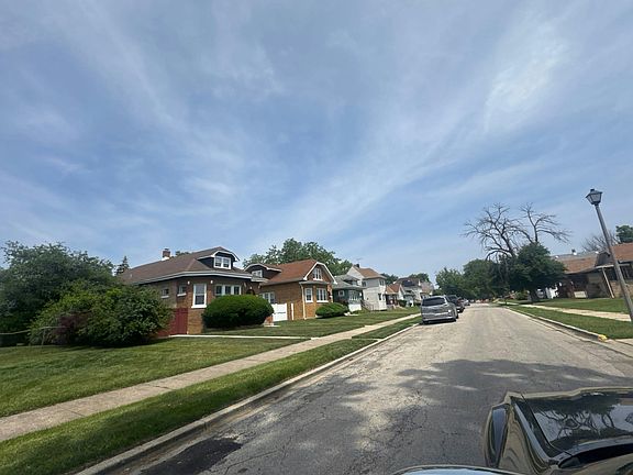 5th image of 218 S 15th Ave