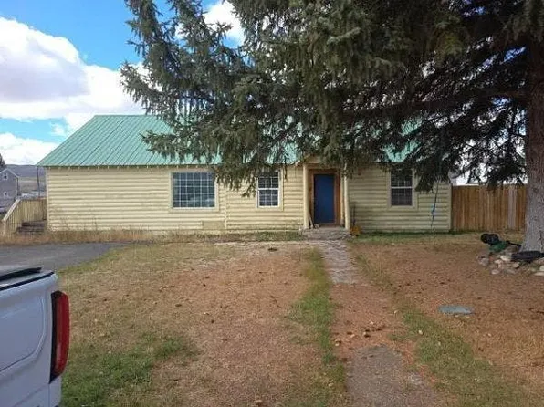 310 Pine St, Cokeville, WY 83114