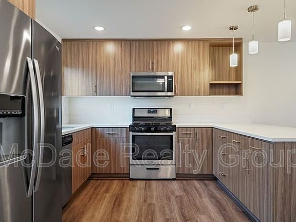 2nd image of 9922 Buena Vista Ave Unit 2