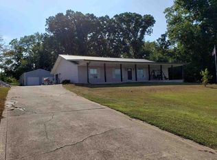 1068 Church Camp Rd, Bedford, IN 47421