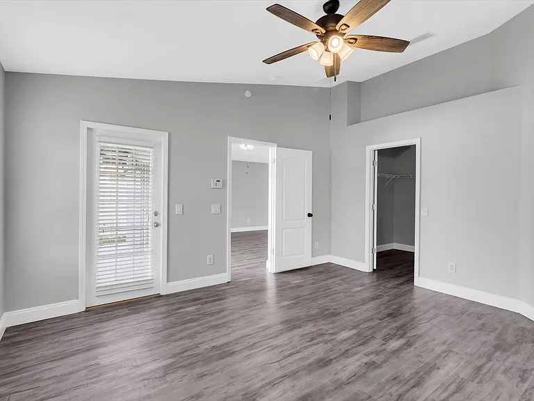 3335 Clover Blossom Cir — Photo 11