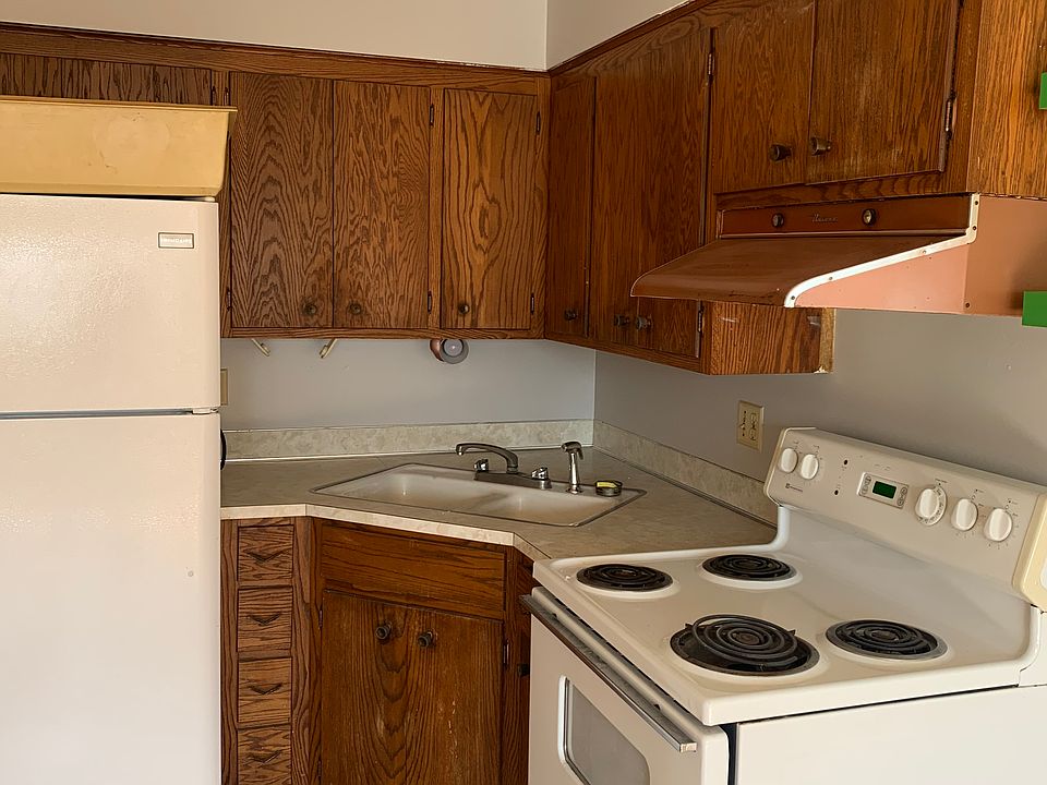 2nd image of 720 6th Ave SE APT 105