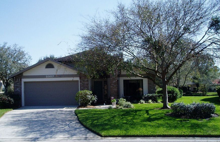 2307 S. Walden Place