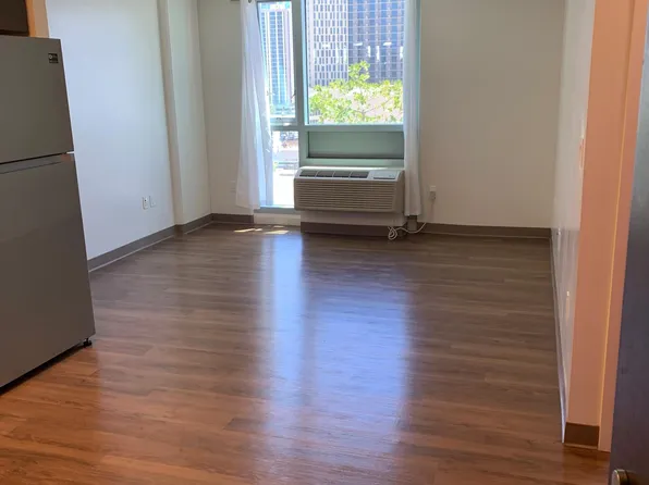 988 Halekauwila St, Honolulu, HI