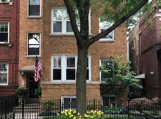 1305 W Newport Ave #3, Chicago, IL 60657