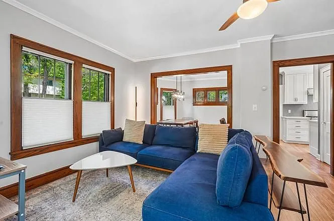 2955 Fillmore St NE — Photo 11